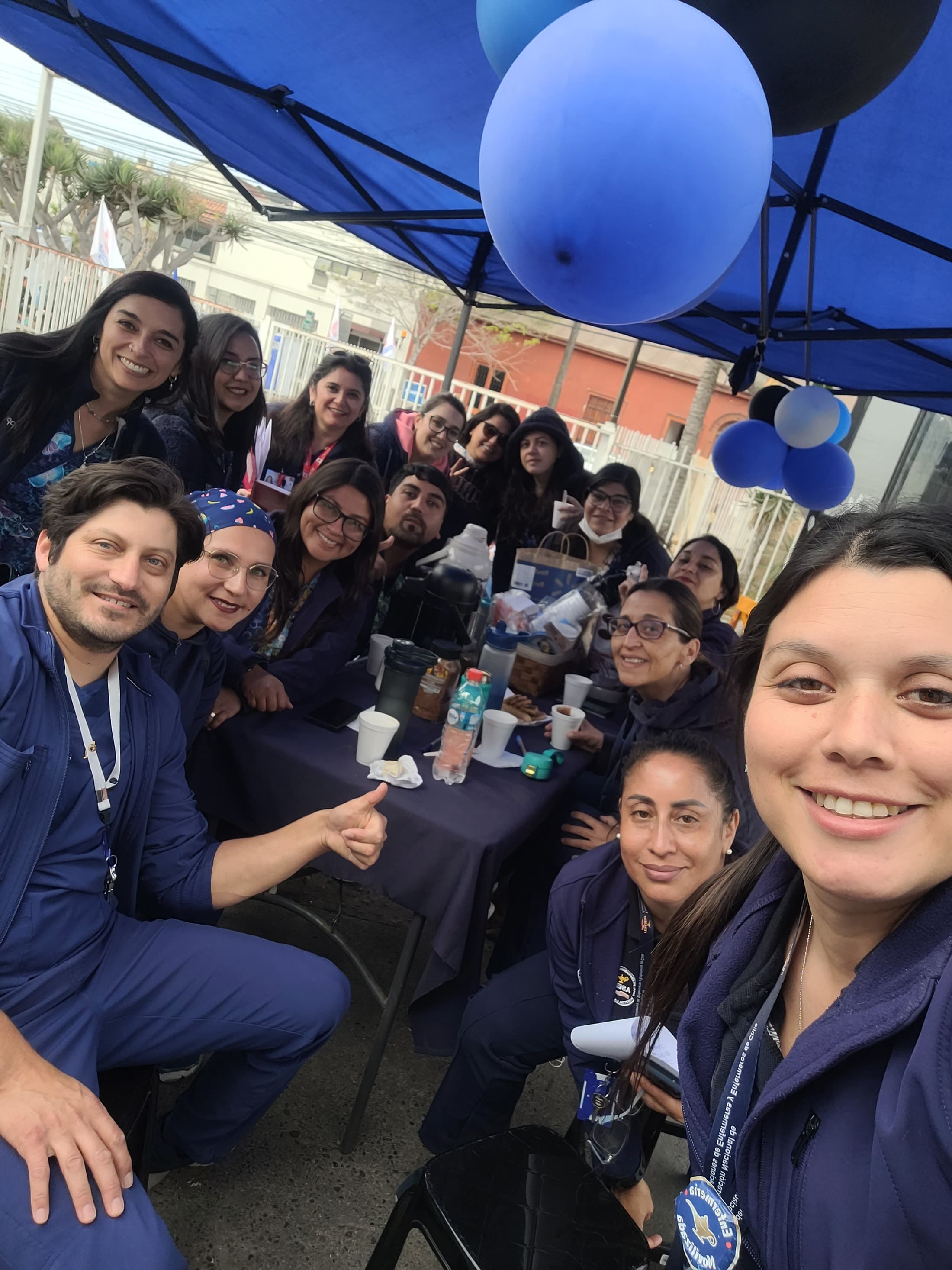Socias y socios de ASENF compartiendo en una actividad gremial